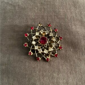 Elegant Vintage Red and Gold Brooch